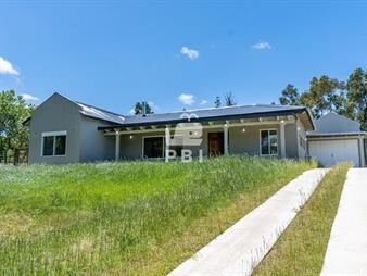 https://web5.gallito.com.uy/casa-4-dormitorios-en-camino-lussich-punta-ballena-ref-inmuebles-23082259