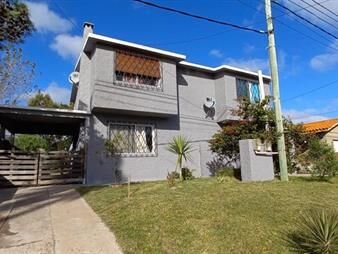 https://www.gallito.com.uy/venta-casa-frente-al-mar-en-piriapolis-inmuebles-27091165