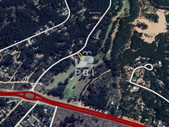 https://web5.gallito.com.uy/venta-de-terreno-en-club-del-lago-ref-pbi13677-inmuebles-25577121