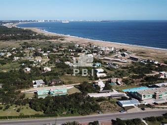 https://web5.gallito.com.uy/terreno-en-venta-lomo-de-la-ballena-ref-pbi1394-inmuebles-23108106