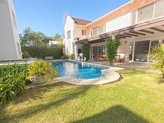 https://web5.gallito.com.uy/casa-de-5-dormitorios-en-venta-montoya-inmuebles-25992515