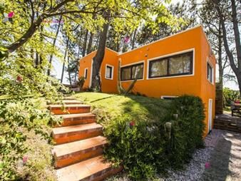 https://www.gallito.com.uy/venta-de-casa-de-2-dormitorios-en-pinares-inmuebles-27091706