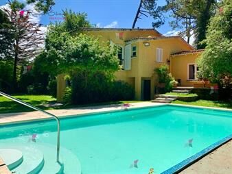 https://web5.gallito.com.uy/venta-de-casa-de-6-dormitorios-en-mansa-punta-del-este-inmuebles-26923749