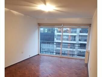 https://web5.gallito.com.uy/apartamento-con-renta-en-venta-3-dormitorios-2-baños-gar-inmuebles-23360899