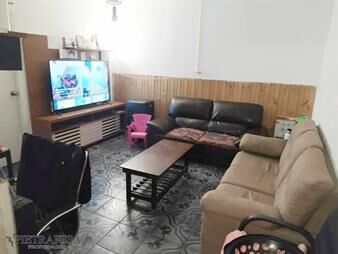 https://web5.gallito.com.uy/apartamento-con-renta-2-dormitorios-1-baño-y-patio-juan-inmuebles-22925628