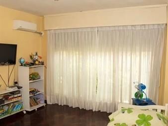 https://web5.gallito.com.uy/apartamento-en-venta-2-dormitorios-1-baño-mercedes-cordo-inmuebles-20548655