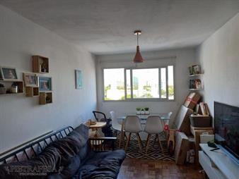 https://web5.gallito.com.uy/apartamento-en-venta-2-dormitorios-1-baño-bacigalupi-a-inmuebles-21591492