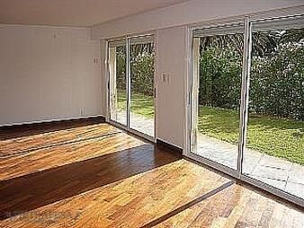 https://web5.gallito.com.uy/apto-en-venta-con-renta-2-dormitorios-2-baños-garaje-x-2-m-inmuebles-27068755