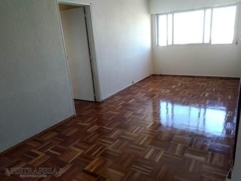 https://web5.gallito.com.uy/apartamento-en-venta-3-dormitorios-1-baño-garcia-de-zu-inmuebles-25123781