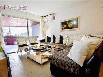 https://web5.gallito.com.uy/venta-de-apartamento-de-2-dormitorios-en-brava-punta-del-es-inmuebles-27092045