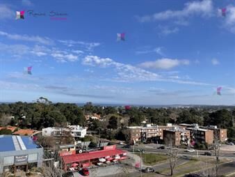 https://web5.gallito.com.uy/venta-a-una-cuadra-terminal-de-maldonado-3-dormitorios-v-inmuebles-27092100