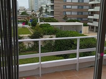 https://web5.gallito.com.uy/oportunidad-en-venta-en-playa-brava-2-dormitorios-primera-inmuebles-27050326