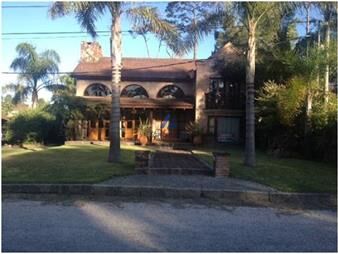 https://web5.gallito.com.uy/casa-en-punta-del-este-pinares-inmuebles-17597980