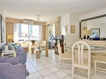 https://web5.gallito.com.uy/apartamento-en-playa-mansa-2-dormitorios-inmuebles-17596389