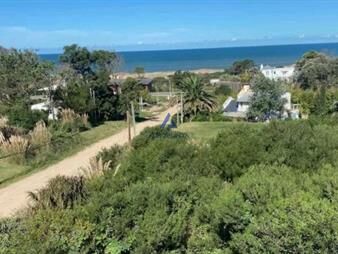 https://web5.gallito.com.uy/terreno-en-punta-del-este-altos-de-punta-piedra-inmuebles-24026944