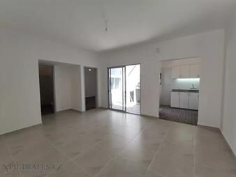 https://web5.gallito.com.uy/apto-en-venta-1-dormitorio-patio-y-azotea-brazo-oriental-inmuebles-26302749
