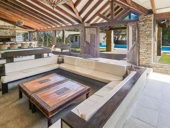 https://www.gallito.com.uy/venta-casa-de-gran-porte-ciudad-de-la-costa-gran-terreno-inmuebles-27092425