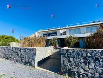 https://www.gallito.com.uy/venta-de-apartamento-de-2-dormitorios-en-manantiales-punta-inmuebles-27092434