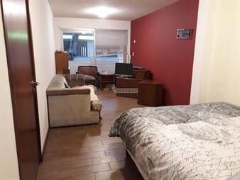 https://web5.gallito.com.uy/venta-apartamento-2-dormitorios-pocitos-br-artigas-plaza-v-inmuebles-20656072