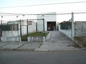 https://www.gallito.com.uy/local-galpon-deposito-sayago-venta-adolfo-rodriguez-y-garzo-inmuebles-15282296
