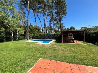 https://web5.gallito.com.uy/casa-en-roosevelt-3-dormitorios-inmuebles-17597834