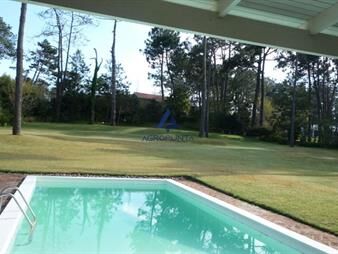 https://web5.gallito.com.uy/casa-en-brava-4-dormitorios-inmuebles-19932898