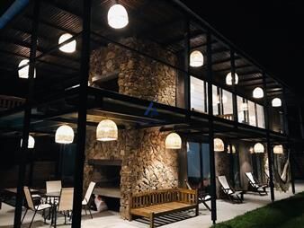 https://web5.gallito.com.uy/hermosa-casa-en-el-chorro-inmuebles-20985270