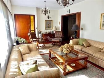 https://web5.gallito.com.uy/casa-venta-la-blanqueada-5-dormitorios-anzani-y-av-italia-d-inmuebles-20072300