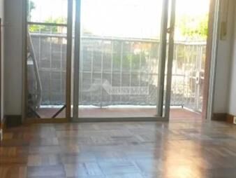 https://web5.gallito.com.uy/venta-apartamento-2-dormitorios-malvin-quiebrayugos-y-con-inmuebles-20487979