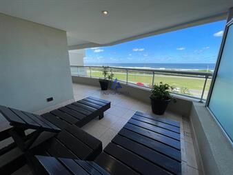 https://web5.gallito.com.uy/brava-3-dormitorios-dep-torre-de-categoria-inmuebles-25242222