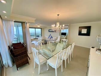 https://web5.gallito.com.uy/apartamento-en-brava-3-dormitorios-inmuebles-17597045