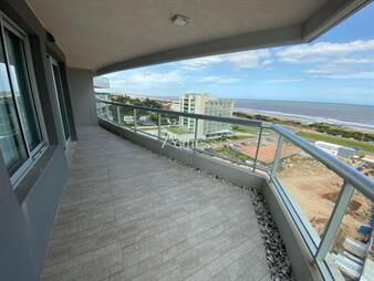 https://web5.gallito.com.uy/apartamento-en-brava-3-dormitorios-inmuebles-17670465