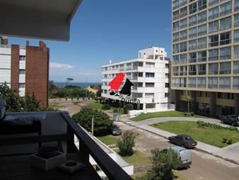 https://www.gallito.com.uy/apartamento-en-mansa-parada-14-inmuebles-26427195