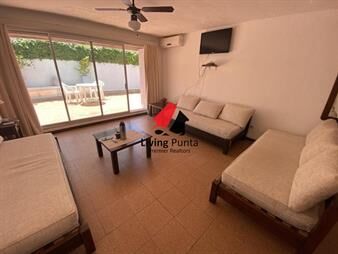 https://web5.gallito.com.uy/apartamento-a-pocos-metros-del-mar-inmuebles-26427211