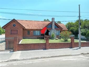 https://www.gallito.com.uy/venta-en-las-delicias-inmuebles-26427350