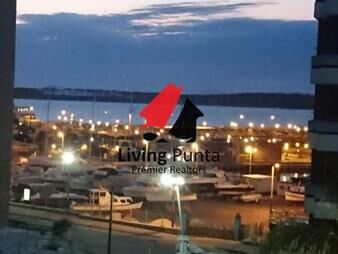 https://web5.gallito.com.uy/apartamento-con-vista-directa-al-mar-inmuebles-24983541