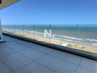 https://web5.gallito.com.uy/vende-apartamento-con-hermosa-vista-de-4-dormitorios-en-pu-inmuebles-26696592