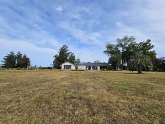 https://www.gallito.com.uy/venta-chacra-con-casa-en-ruta-104-manantiales-inmuebles-27097790