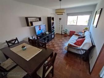 https://www.gallito.com.uy/apartamento-con-renta-en-venta-2-dormitorios-1-baño-fede-inmuebles-23926858