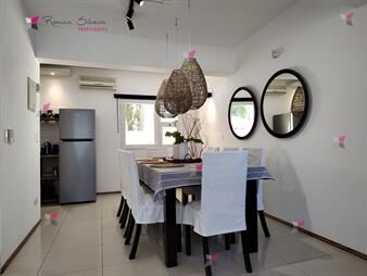 https://www.gallito.com.uy/alquilo-hermosa-casa-a-150-m-del-mar-inmuebles-27091811
