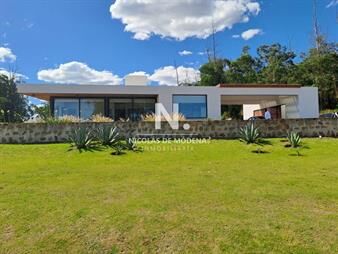 https://www.gallito.com.uy/en-venta-espectacular-casa-en-las-garzas-de-3-dormitorios-inmuebles-27118683