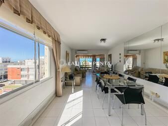 https://web5.gallito.com.uy/apartamento-de-3-dormitorios-en-peninsula-inmuebles-27118145