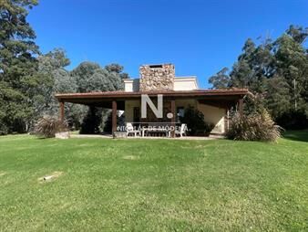 https://web5.gallito.com.uy/vende-impresionante-casa-en-punta-ballena-de-2-dormitorios-inmuebles-26844492