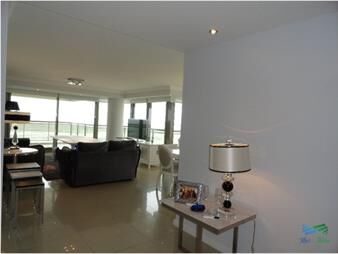 https://www.gallito.com.uy/apartamento-en-brava-3-dormitorios-inmuebles-22537312