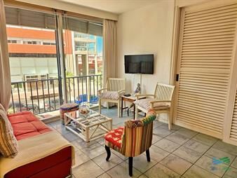https://web5.gallito.com.uy/vendo-apartamento-dos-dormitorio-en-la-peninsula-punta-del-inmuebles-24351410