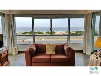 https://web5.gallito.com.uy/apartamento-en-brava-2-dormitorios-inmuebles-22537441