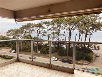 https://web5.gallito.com.uy/vendo-departamento-de-3-dormitorios-en-importante-edificio-inmuebles-22538496