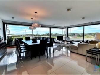 https://web5.gallito.com.uy/vendo-apartamento-4-dormitorios-en-primera-linea-de-playa-inmuebles-22538102
