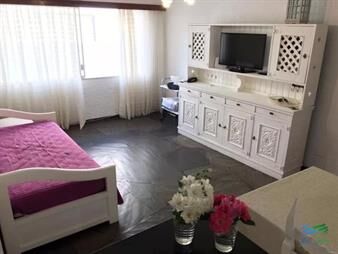 https://web5.gallito.com.uy/venta-apartamento-en-playa-mansa-punta-del-este-inmuebles-22537927