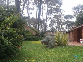 https://www.gallito.com.uy/casa-en-venta-zona-san-rafael-a-pocas-cuadras-de-la-playa-inmuebles-22537811